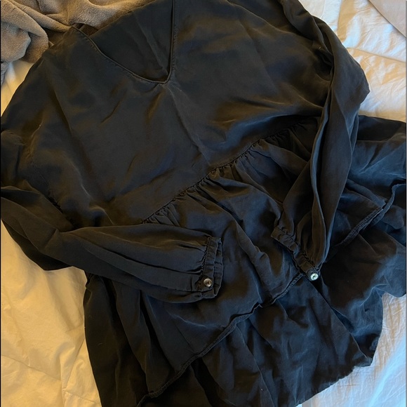 Black peplum blouse - Picture 2 of 3